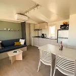 L'orangeraie Camping 2*