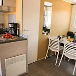 Camping L'orangeraie Cálig
