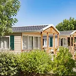 Camping L'orangeraie 2*