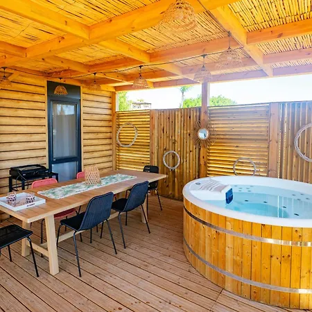 Campingplatz L'orangeraie Cálig
