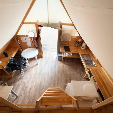 Camping L'orangeraie 2*